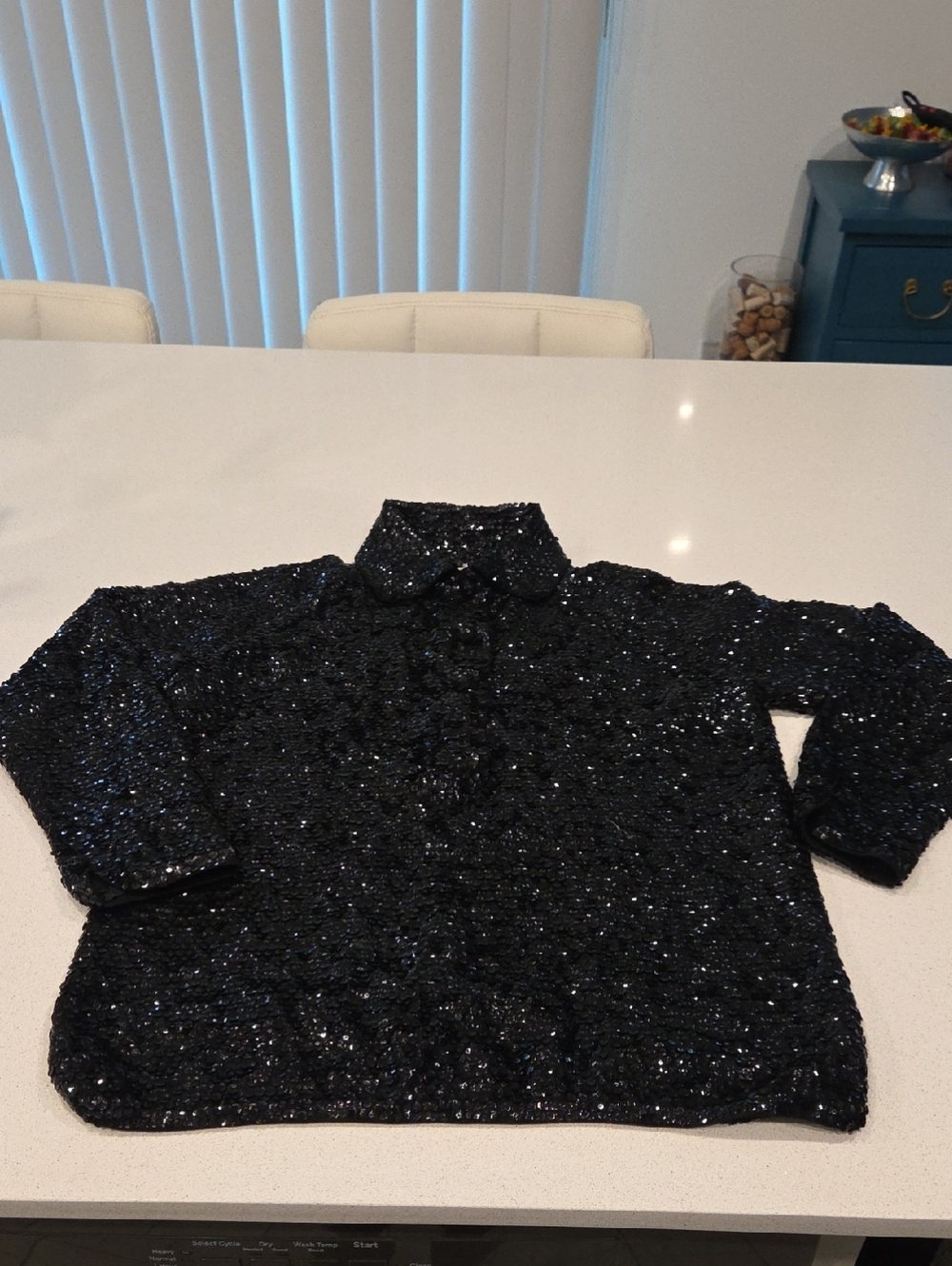 Cyn Lez Vintage Women's Black Sequin Long-Sleeve Collared Top Size 36